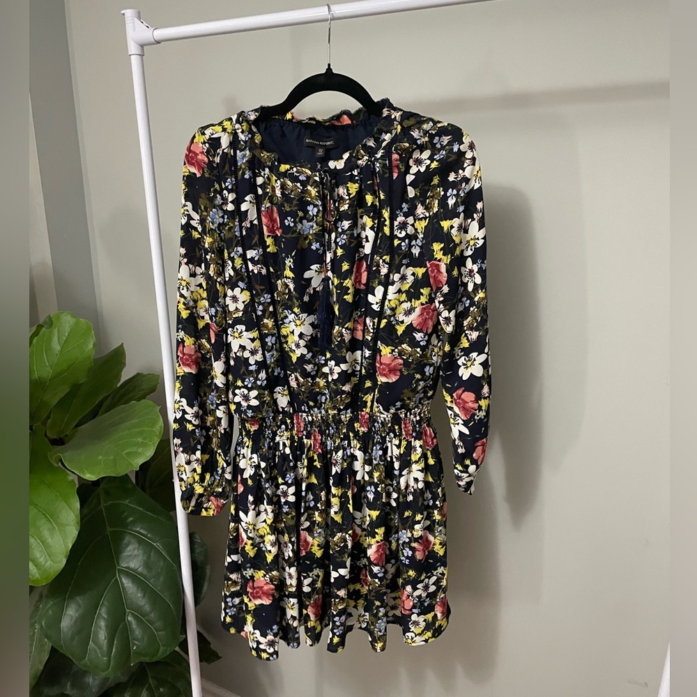 Banana Republic Long Sleeve Floral Mini Dress Size XS